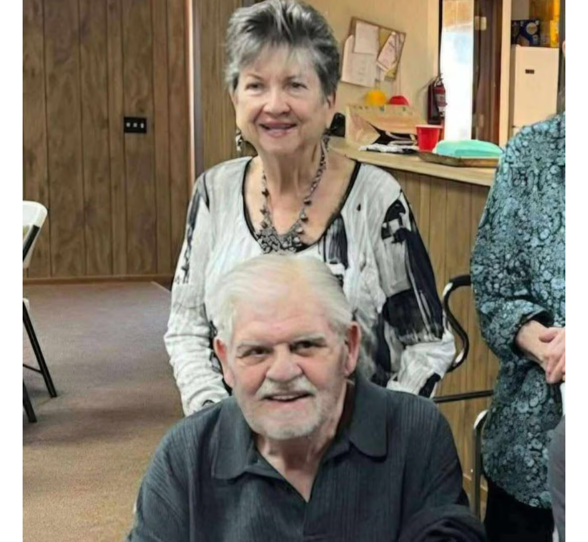 In Loving Memory of Gary and Linda Lightfoot